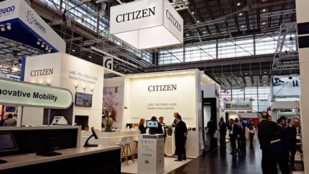 Citizen Messestand auf der EuroShop 2017