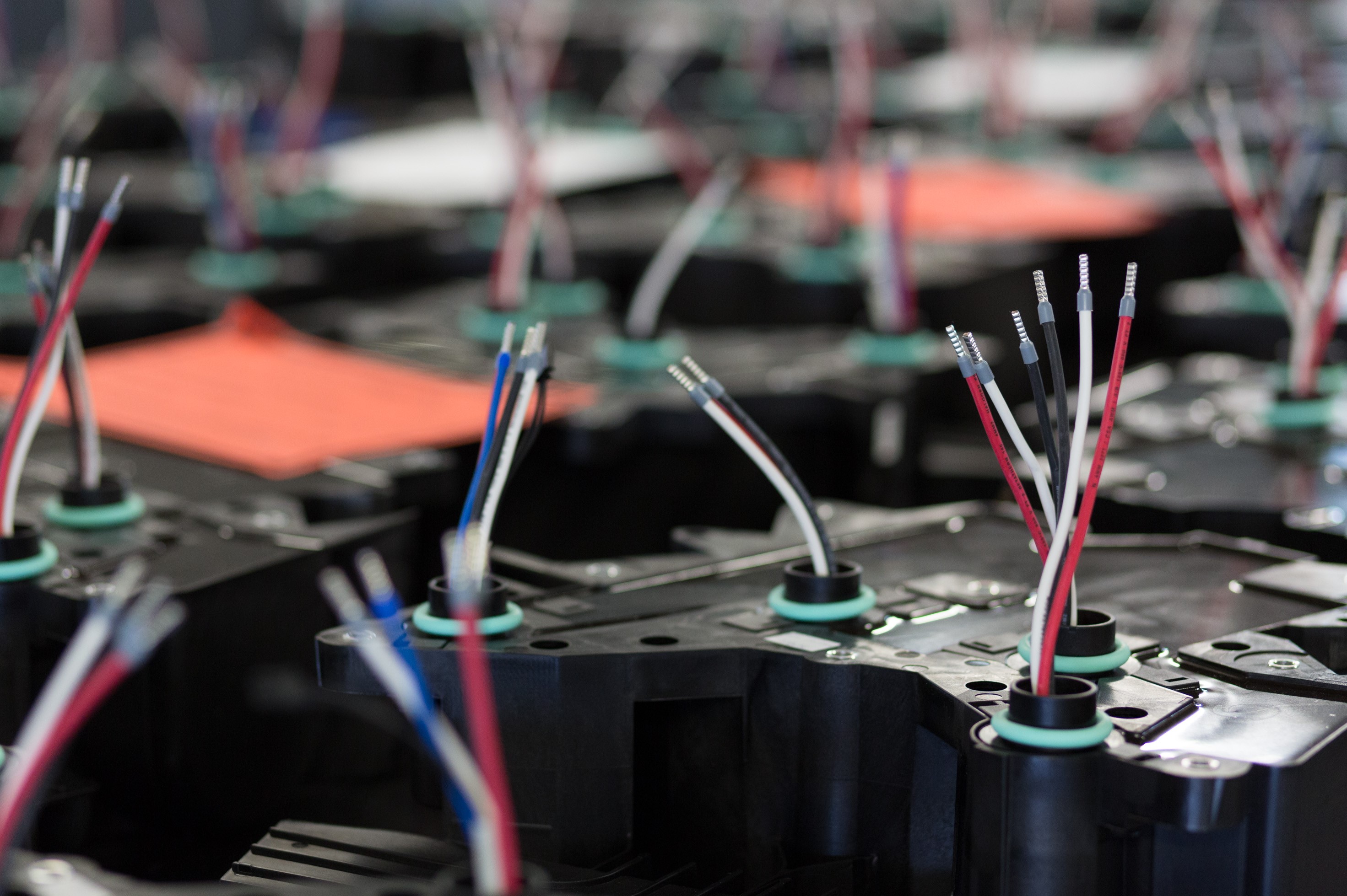 induktive Bauelemente, Photo: SMA Magnetics