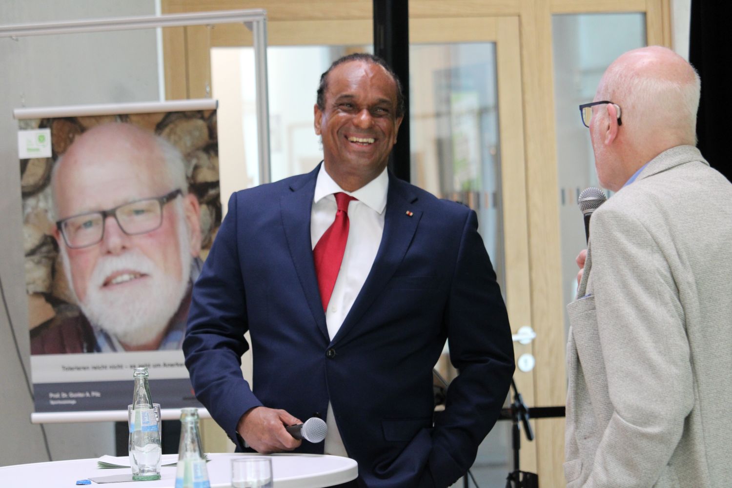 Martin Rietsch und Prof. Dr. Gunter Pilz im „Sei eine Stimme“-Expertengespräch