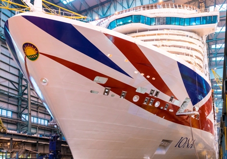 Die Iona von P&O Cruises im Dock