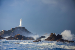 Das La Corbière Lighthouse ist eines der beliebtesten Fotomotive Jerseys. Foto Visit Jersey / Andy Le Gresley 