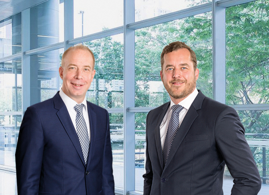 Peer Reichelt und Christian Hammer, Geschäftsführer der NFS Netfonds Financial Service GmbH