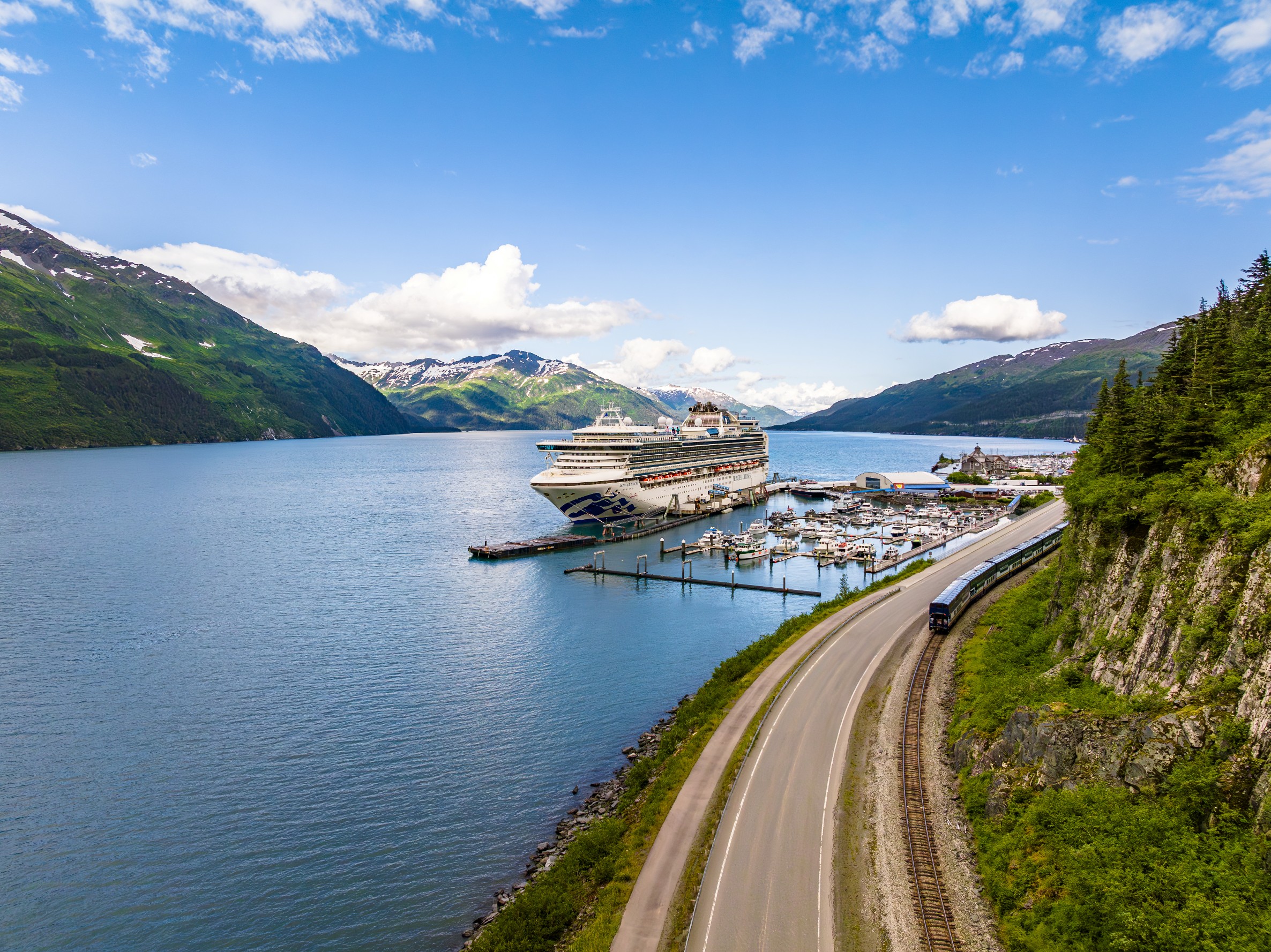 Die Sapphire Princess in Whittier, Alaska. Foto: Princess Cruises