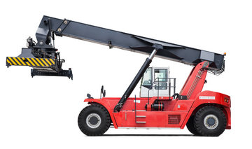 Reach Stacker market