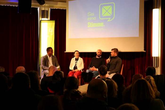 "Sei eine Stimme" Podium, hier mit Martin Rietsch, Laura Neels, Murat Salar und Holger Wehlage