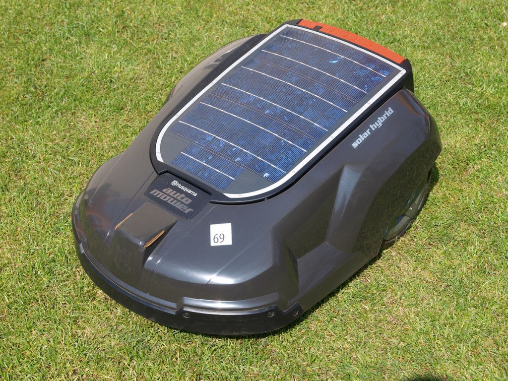 Solar Powered Robot Lawn Mowers