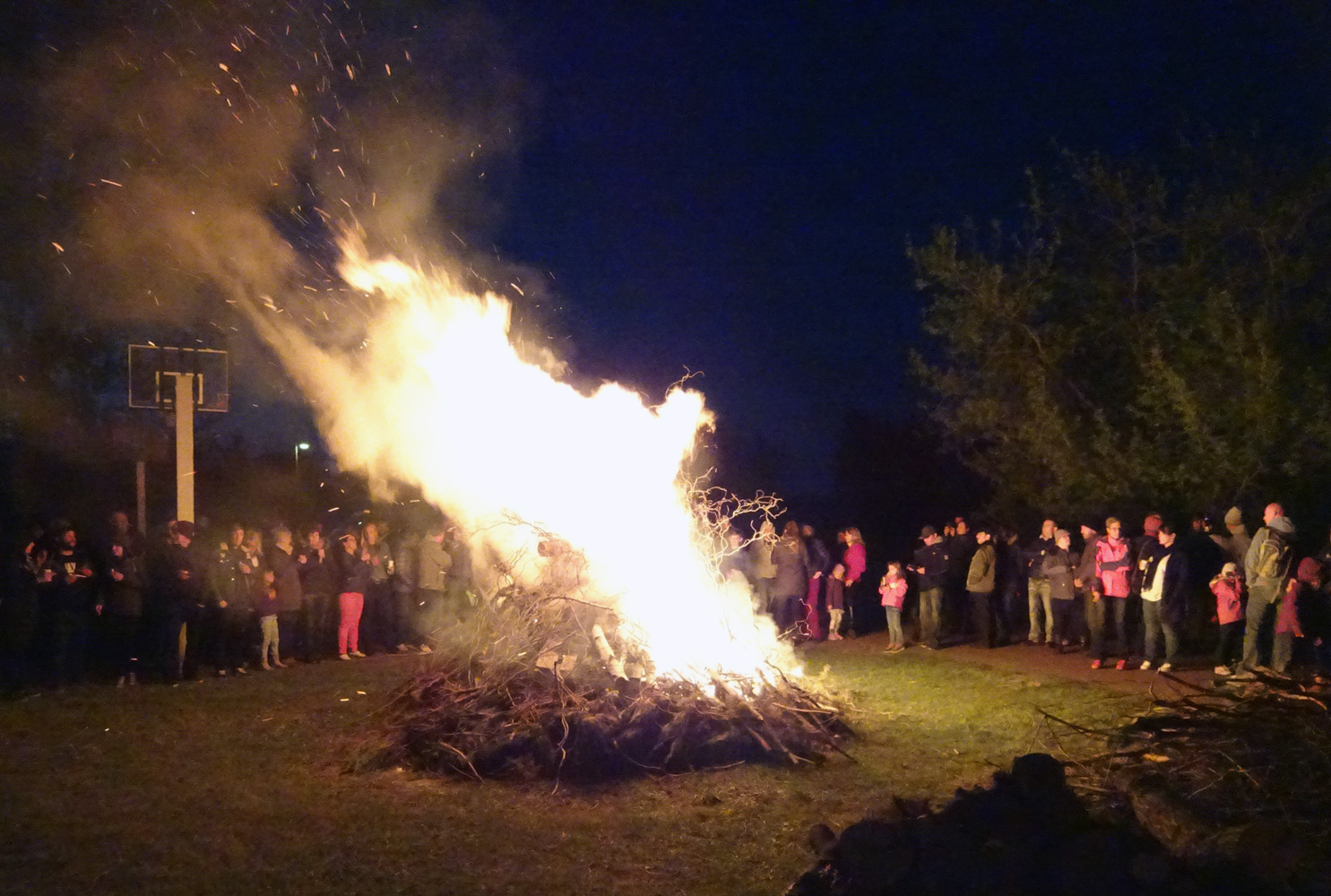 Walpurgisfeuer mit Live-Musik in Renneritz 2017